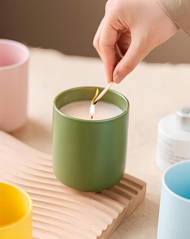 -1_0001_Ceramic Candles (3)